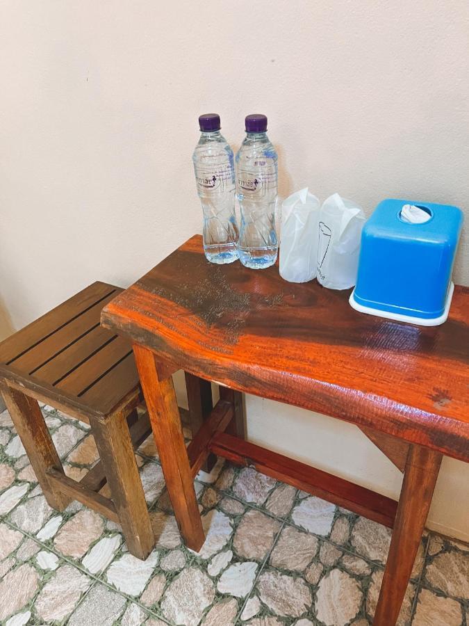 鲁安迈风情1号度假村 Ban Nong Nam Khan 外观 照片